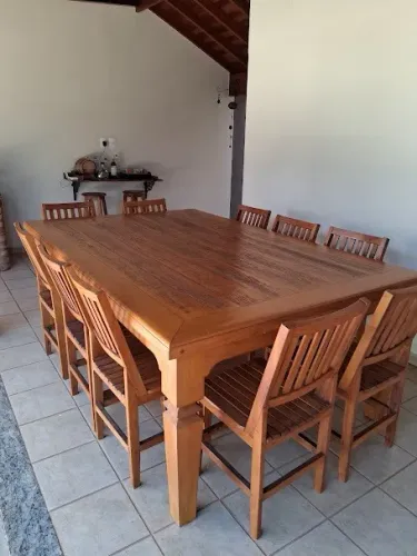 MESA MADEIRA MACIÇA 2,20 X 1,40 COM 10 CADEIRAS PARA ÁREA GOURMET