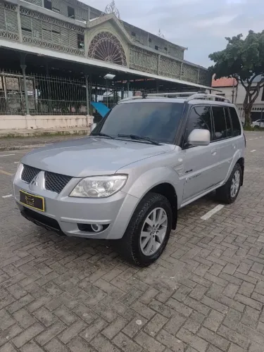 Mitsubishi Pajero TR4 2.0/ 2.0 Flex 16V 4X4 Aut. 2013