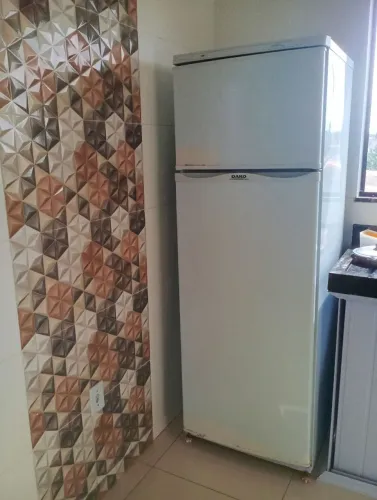 Geladeira duplex funcionando perfeitamente 450,00 2 norte.