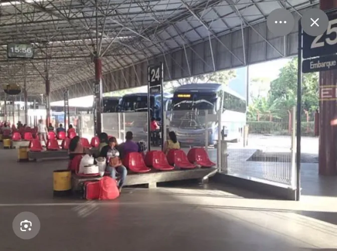 Lanchonete contrata na rodoviária de Vitória (( urgente ))