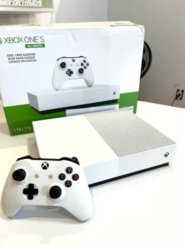 Xbox One S