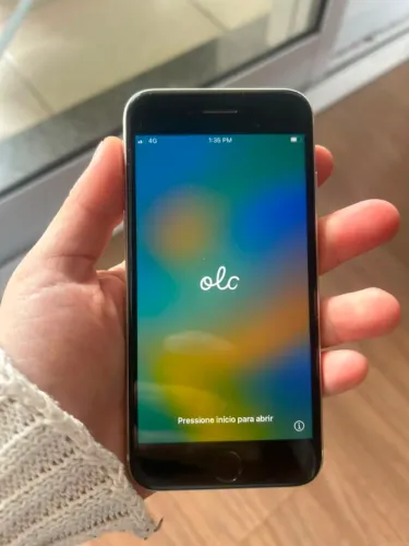 iPhone SE 3ª geração (2022)
