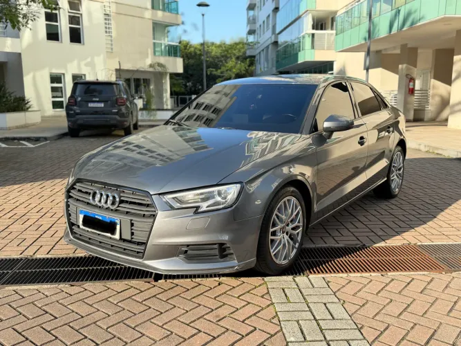 Audi A3 Sedan 1.4 TFSI Flex Tiptronic 4P 2018