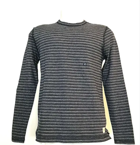 Camiseta Hollister 