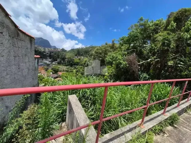 Terreno para venda, 580m² - Castelanea - Petrópolis/RJ