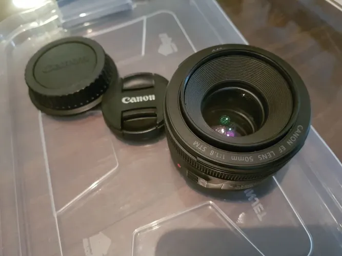 Lente Canon EF 50mm STM