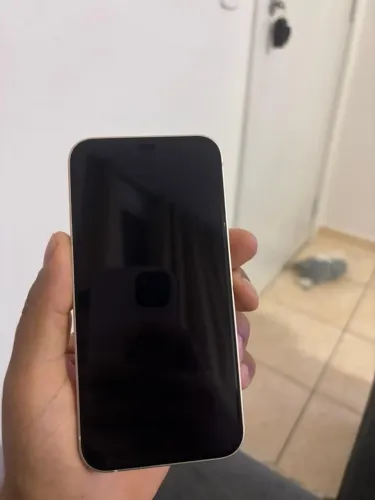 Troco iPhone 12 por Android 