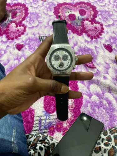 SWATCH IRONY CARA BRANCA ZERO !!