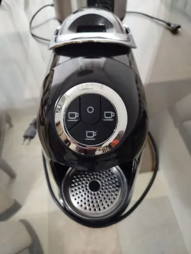 Cafeteira Expresso Três Corações Versa