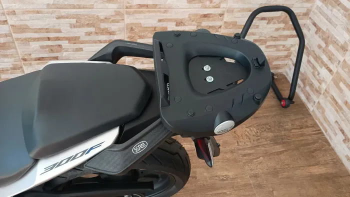 Kit suporte e bagageiro CB Twister 300f