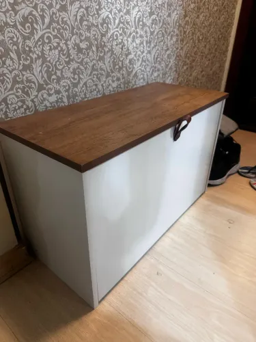 Sapateira para hall nova pouco tempo de uso