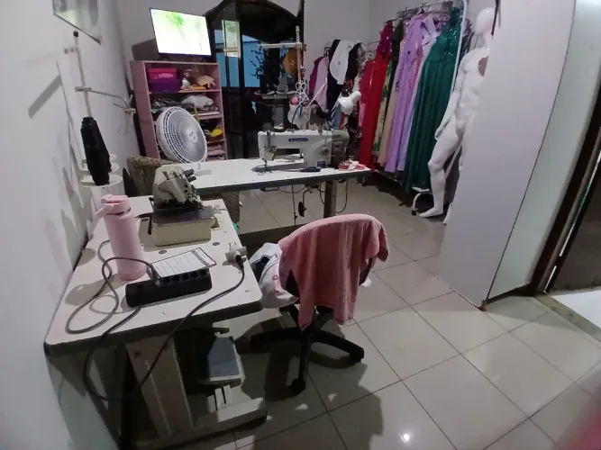 Vendo ateliê de costura pronto pra começar trabalhar 