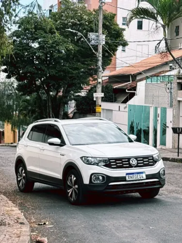 Volkswagen T-Cross Highline 1.4 TSI Flex 16V 5P AUT 2021