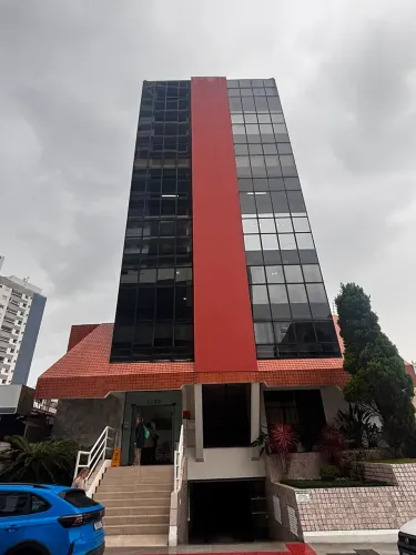 Excelente sala Comercial 73m² no Kobrasol Recepção e 2 Salas