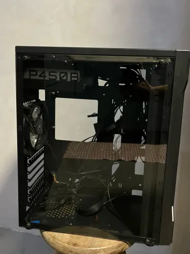 Gabinete Mancer c/ Vidro + Fonte Gigabyte 450W 