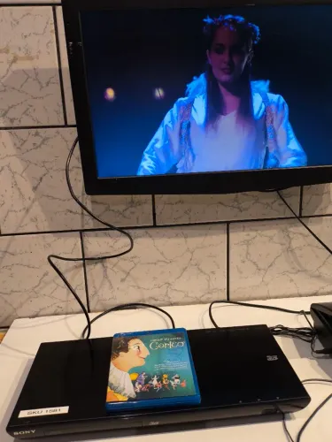 Blu-ray Sony BDP -S490 + controle+ filme - funcionando perfeitamente