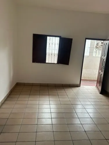 ALUGO APTO
