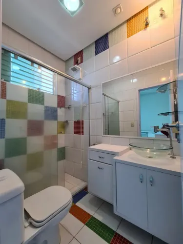 CASA DE ALTO PADRÃO EM ADRIANÓPOLIS | 4 SUÍTES + PISCINA    Conjunto Celetramazon  Adrianó