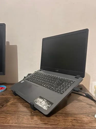Acer Aspire 3 i3 10ª Geração, 8GB RAM, SSD, Estado Impecável
