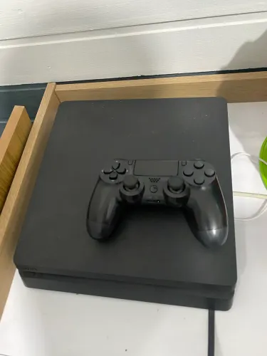 PS4 500 GB mídia digital