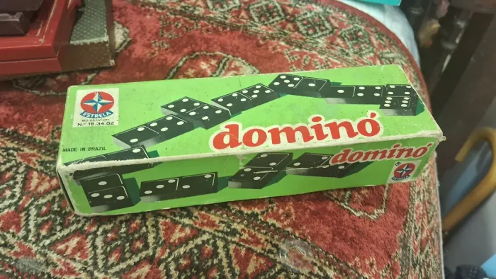 Dominó da Estrela ainda na caixa original
