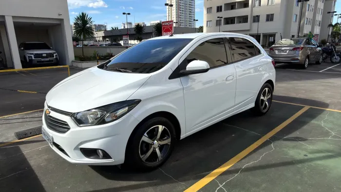 Chevrolet Onix Hatch LTZ 1.4 8V Flex Aut. 4P 2019