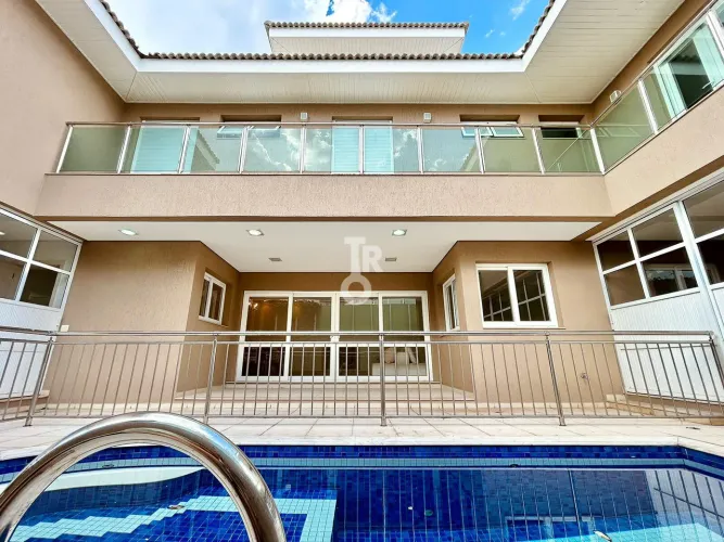 Casa com 4 suítes no QUINTA DAS LARANJEIRAS em Jundiaí/SP por R$ 4.980.000