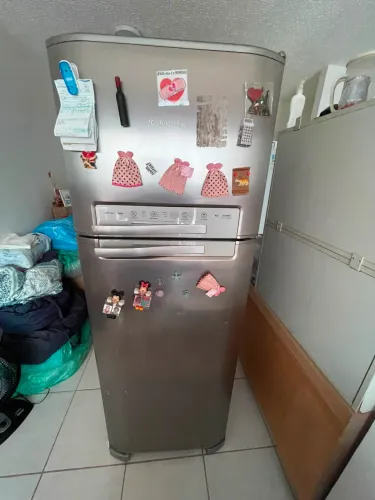 Geladeira com defeito