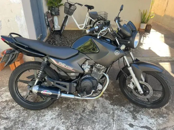 MOTO YAMAHA FACTOR YBR 125 ED 2012