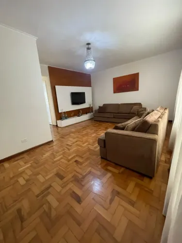 Casa térrea aluguel, grande e bem ambientes grandes 3 d + edícula Taboão Diadema
