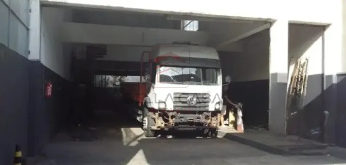 GALPÃO NA MOÓCA - PRONTO PARA ENTRAR - 216 M2 ÚTEIS