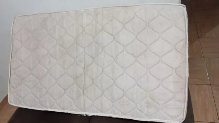 Vendo colchão de berço americano,carrinho e bb conforto (leia a descrição)