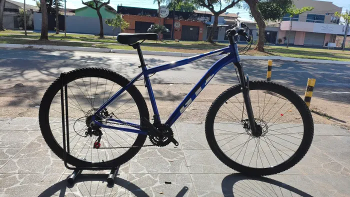 BICICLETA GTI AZUL ARO 29 ? NOVA!