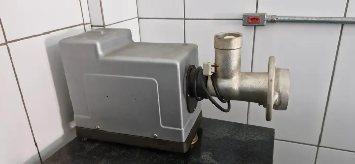 Moedor de carne profissional 