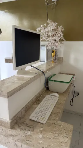 Vendo computador com empresorra