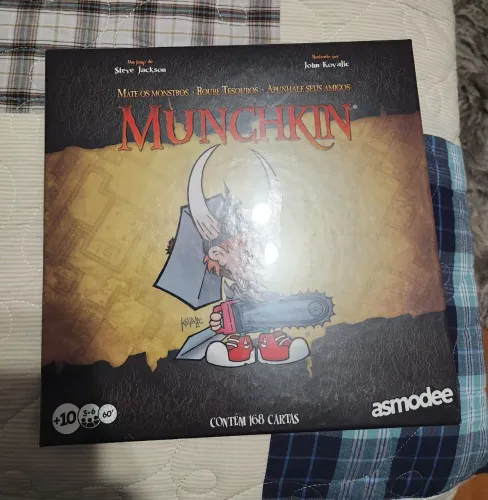 Munchkin - Jogo de tabuleiro LACRADO