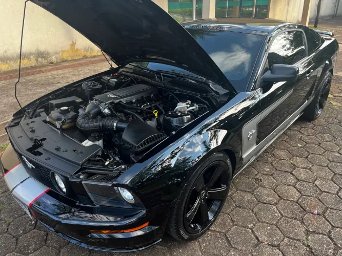 Ford Mustang GT V8 2009