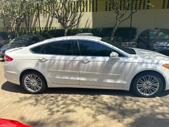 Ford Fusion 2.5l I-vct Flex Aut. 2013