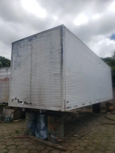 baú para caminhao truck, Marca: Sao Pedro, Cor, prata, Ano: 2006