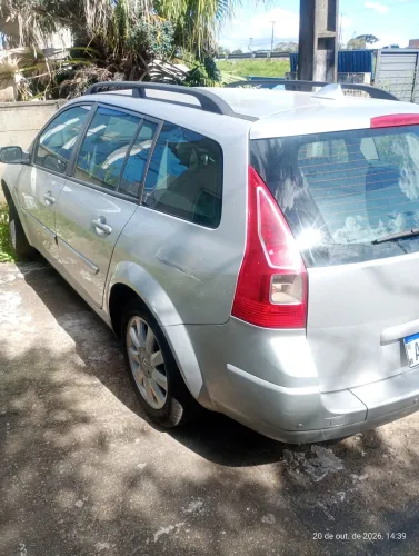 Renault Megane Grand Tour Dynam. Hi-flex 1.6 16V 2012