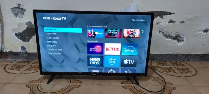 Smart TV AOC 32" LED Roku TV (Modelo Recente) - Perfeito Estado!