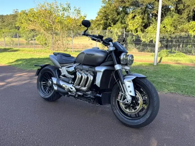 Triumph Rocket 3 R 2023