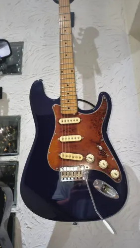 TROCO Guitarra Squier 1992 Korea