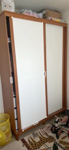 Guarda roupa 2 portas alta qualidade! 