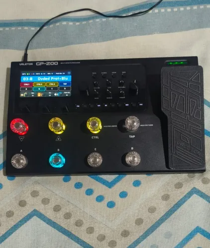 Pedaleira Valeton GP 200