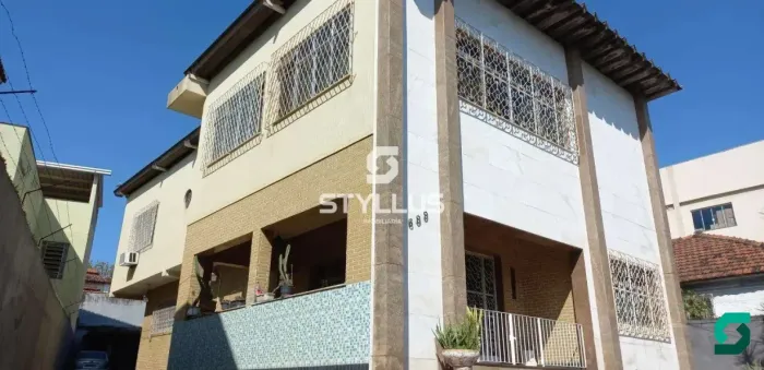 Maria da Graça | Casa 4 quartos, sendo 2 suites