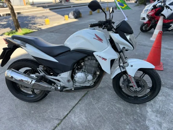 Honda Cb 300r 2015 Raridade , Nova Demais Aceito Trocas e Financio.
