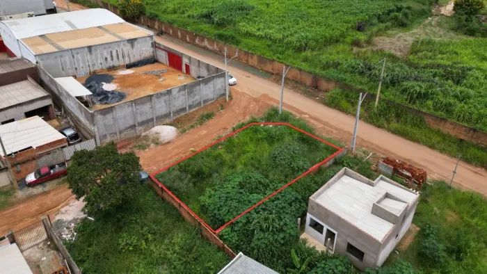 Lote a venda em ótima localização para morar ou investir 