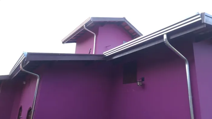 Serviço de calhas 
