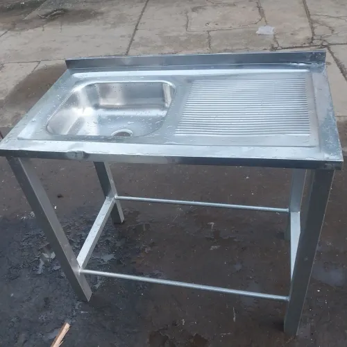 Pia de inox com os pés metalon calvanizado de 90cmx57cm